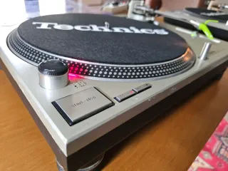 Technics SL-1200MK2 Tocadiscos Profesional