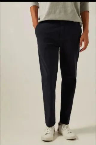 Pantalones negros hombre