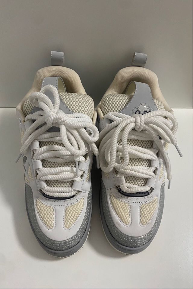 Zapatillas Louis Vuitton Skate Grises y Blancas