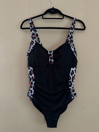 Bañador Negro con Estampado Leopardo