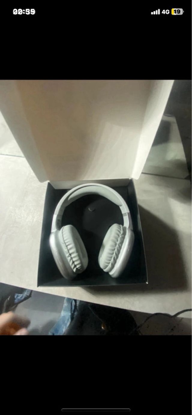 Cuffie Celly Wireless Stereo Bianche