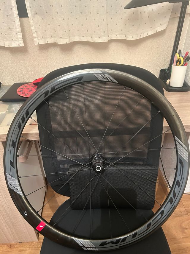 Ruedas Fulcrum Wind 40 Carbono