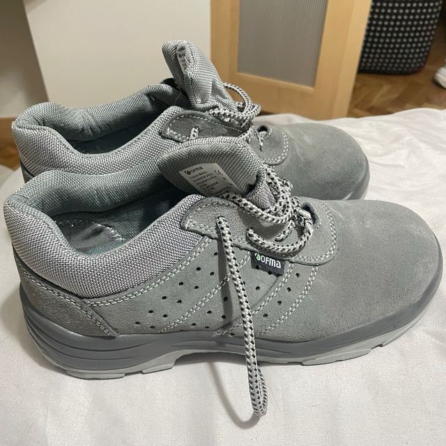 Calzado seguridad OOFMA puntera hierro gris