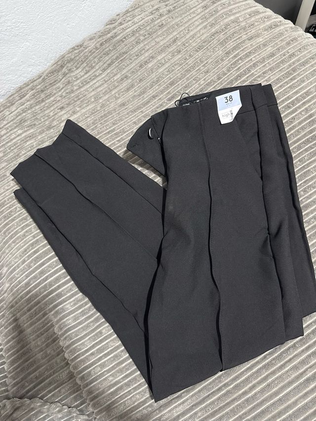 Pantalón negro talla 38