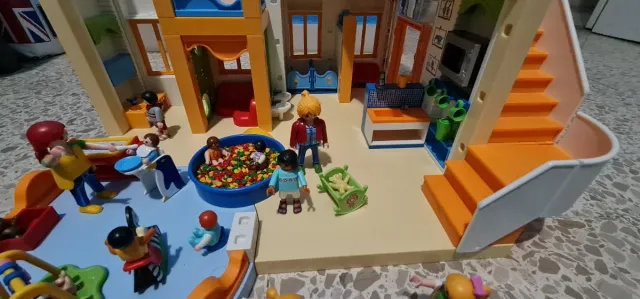 Playmobil Guardería 5570 + 5576 + 70314