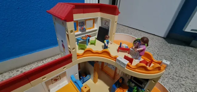 Playmobil Guardería 5570 + 5576 + 70314