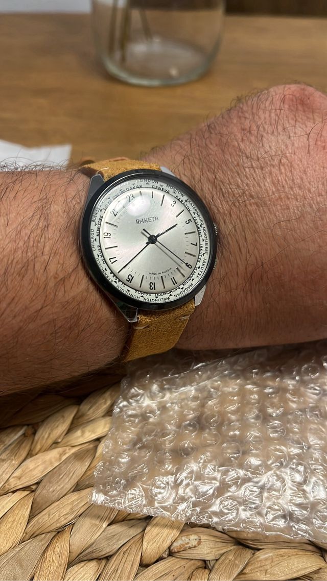 Reloj Raketa World Time 24h