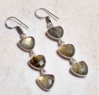 Preciosos Pendientes Labradorita Baño Plata