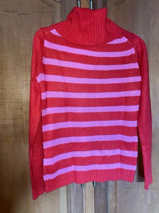 Jersey rayas cuello alto rojo y rosa