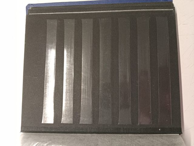 Clasificador de sellos 24 páginas. Tañamo pequeño.