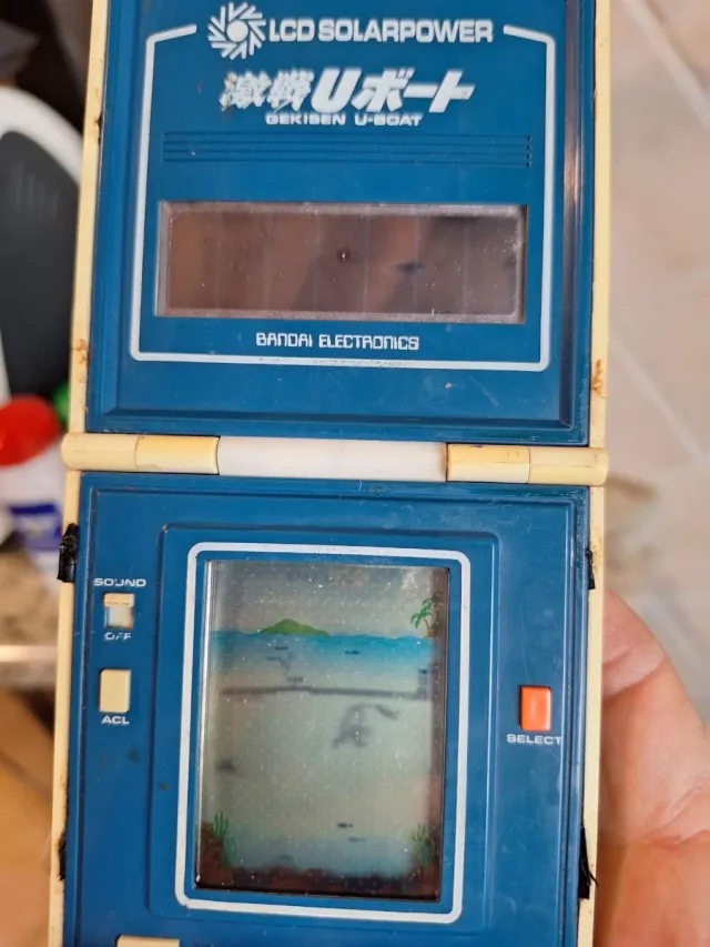 Consola solar Retro Bandai