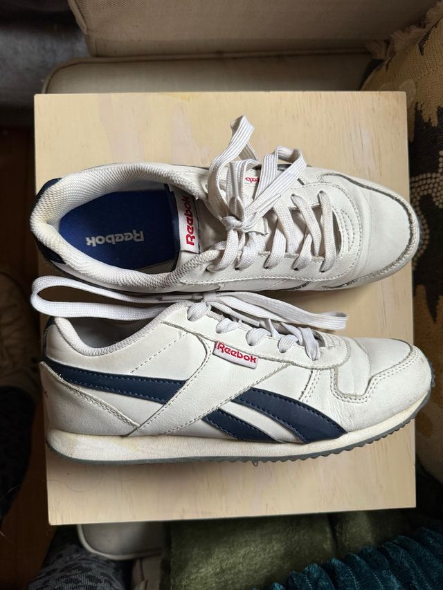 Zapatillas Reebok Vintage Blancas y Azules