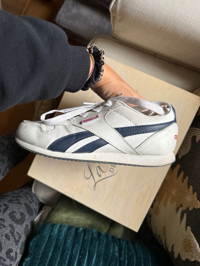 Zapatillas Reebok Vintage Blancas y Azules