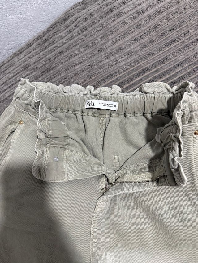 Pantalón verde cintura elástica