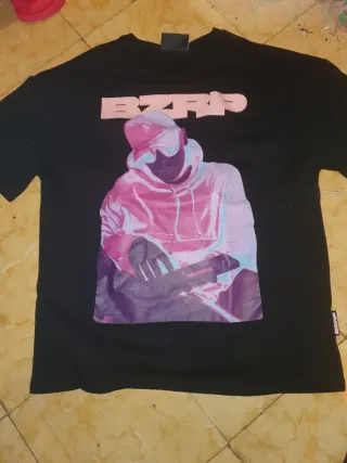 Camiseta BZRP Hombre Negra y Rosa regalo
