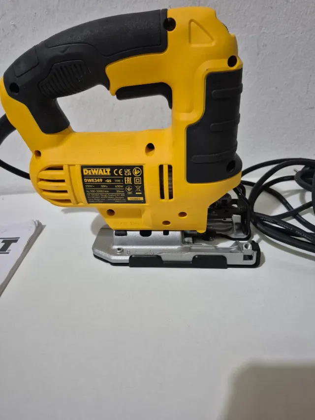 Sierra de calar dewalt