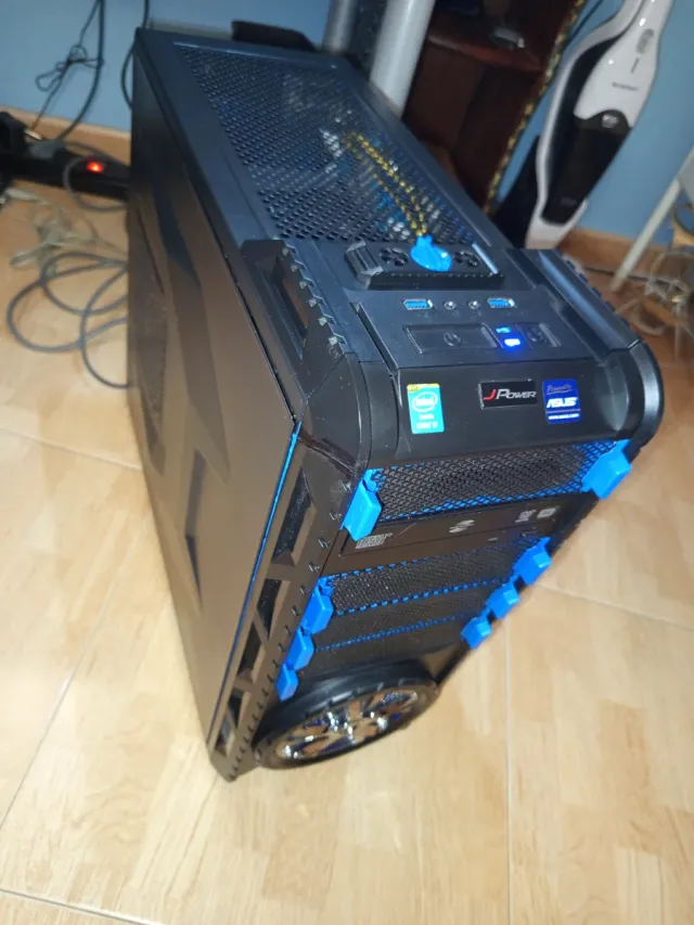 PC Gamer J Power i7 GTX 1060 6GB