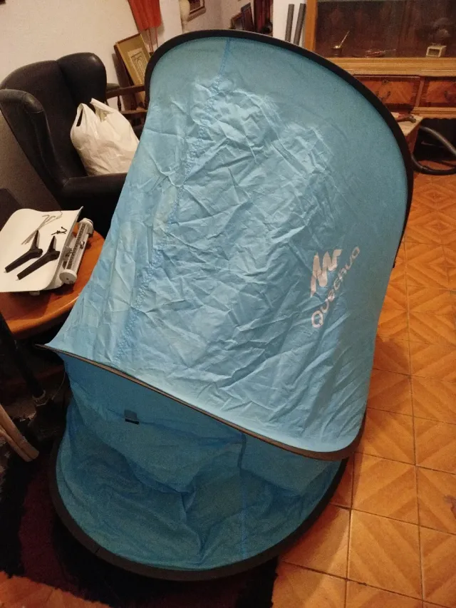 Tienda de campaña Quechua azul