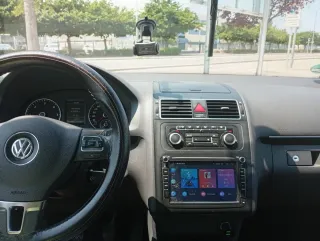 Volkswagen Touran 2011