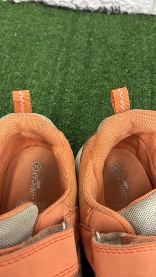 Scarpe sportive bambina n.36