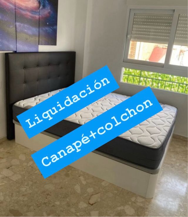 Canapé canapé canapé