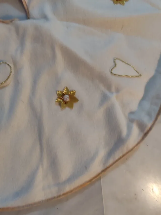 Bolas Navidad Piñas y Cubre Árbol