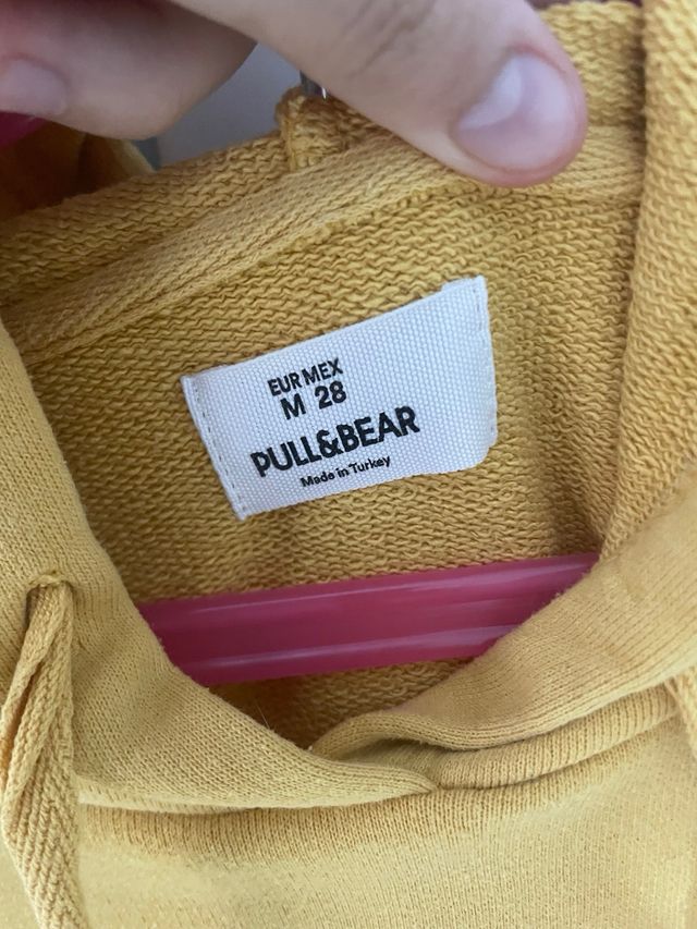Sudadera Pull&Bear amarilla talla M