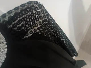 Vestido fiesta negro con pedrería