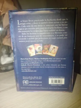 Oráculo de los Hechizos 48 Cartas + Libro