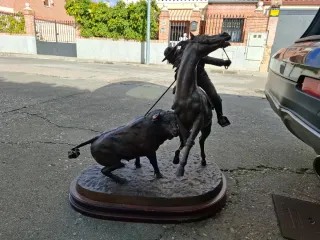 Importante Escultura Bronce Toro y Torero