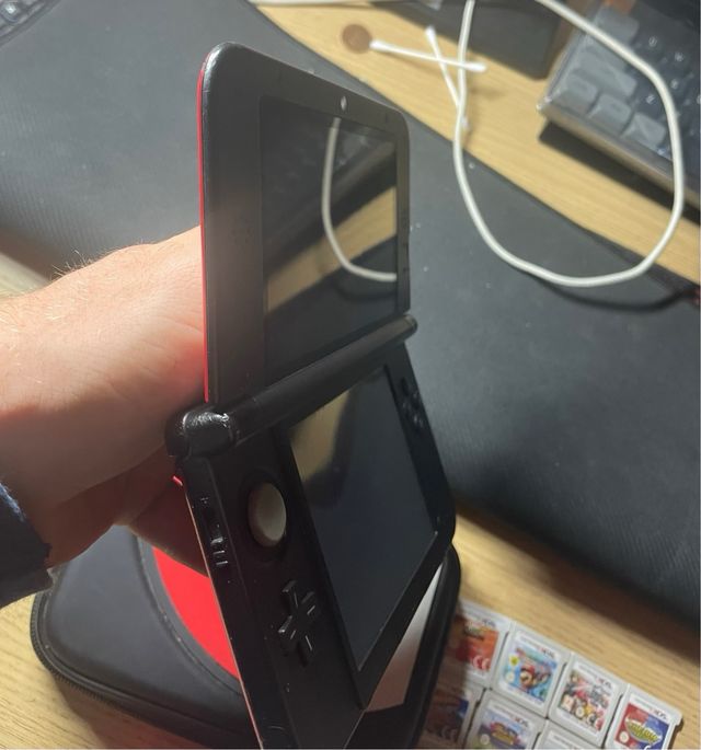 Nintendo 3DS XL Rosso