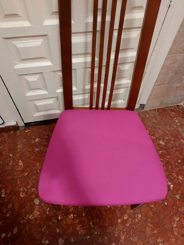 Juego de 3 sillas retapizadas