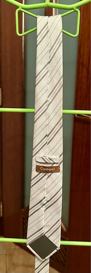 Cravatta Conbipel in pura seta
