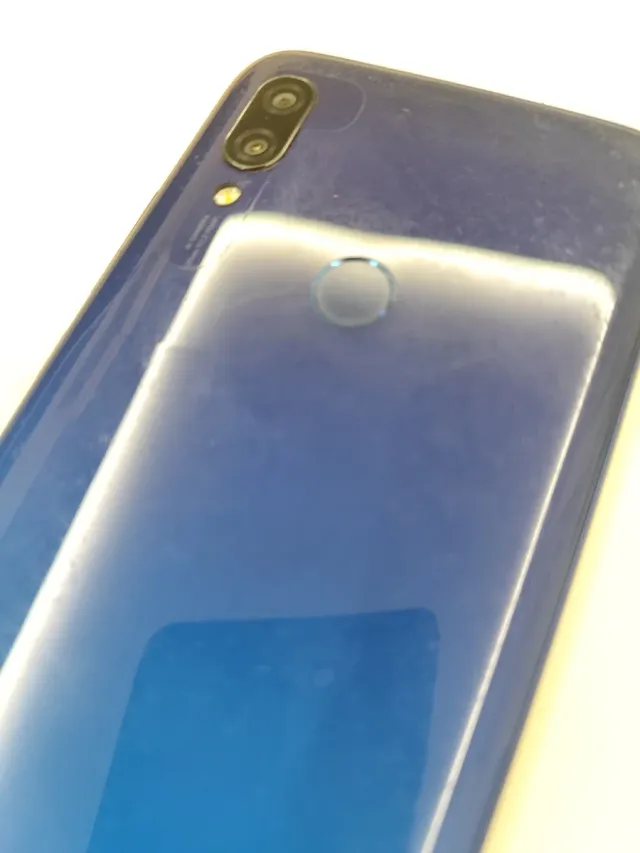 XIAOMI REDMI 7 USADO pero EN BUEN ESTADO