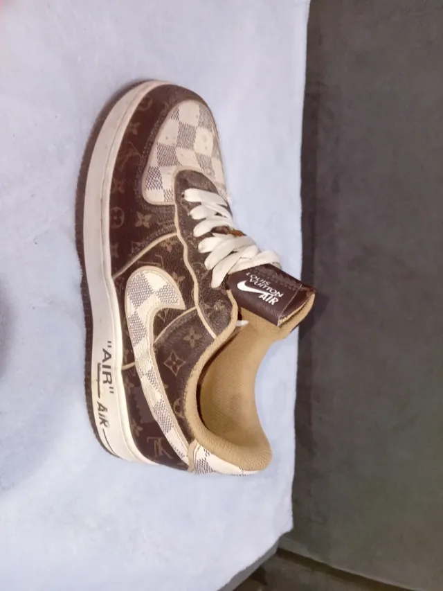 Zapatos Air Force 1 Louis Vuitton
