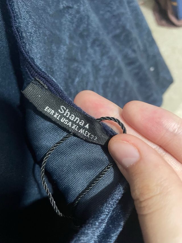 Camiseta azul terciopelo manga larga