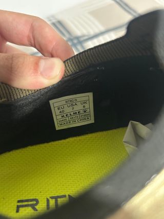 Zapatillas Futsal Kelme Ritmo Indoor Talla 40