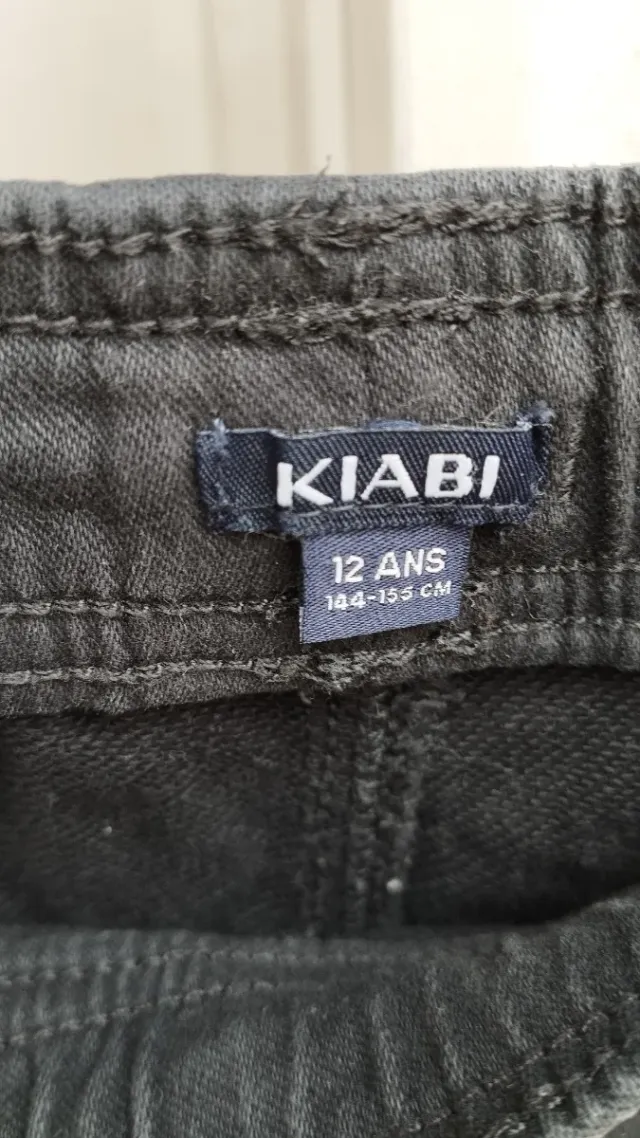 Pantalón niño multibolsillo