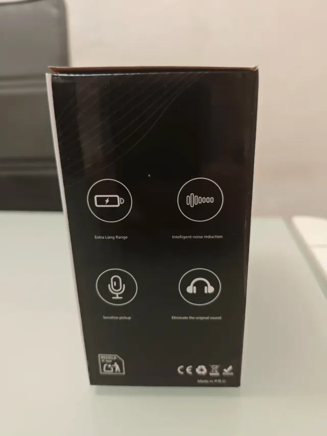 Altoparlante Karaoke + 2 Microfoni