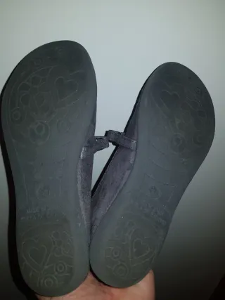 Manoletinas Pisamonas serraje gris T.35