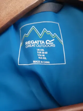 Chaqueta Regatta Azul Impermeable