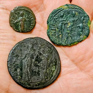 Lotto 5: 3 Monete Romane Antiche