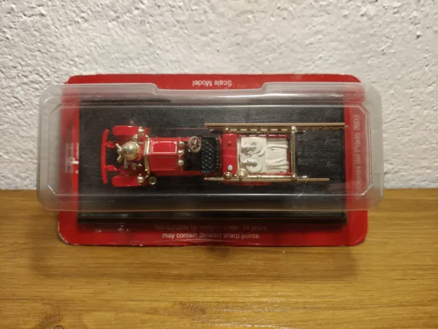 Modellino Pompiere 1:64 1924 Ahrens Fox Delprando