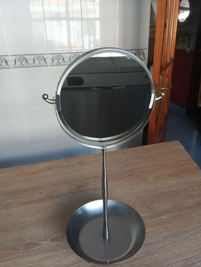 Espejo de tocador