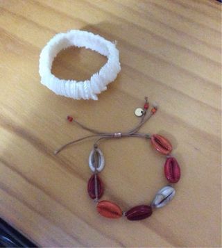 Pulsera de plata con pedrería