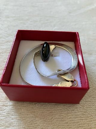 Pulsera de plata con pedrería