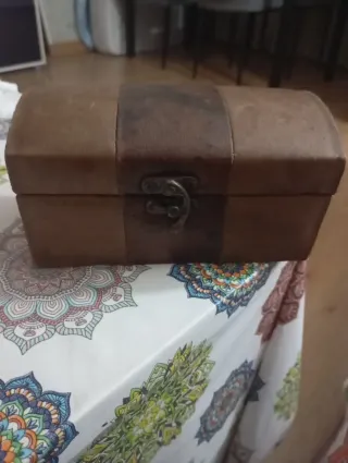 Cofre de madera estilo vintage