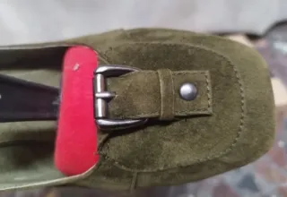 Zapatos tacón bajo Cristian Lay verde