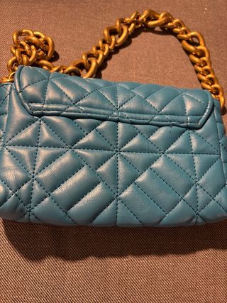 Bolso Zara Acolchado Cadena Dorada
