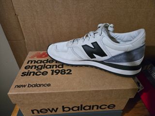 Zapatillas New Balance 730 Gris/Blanco